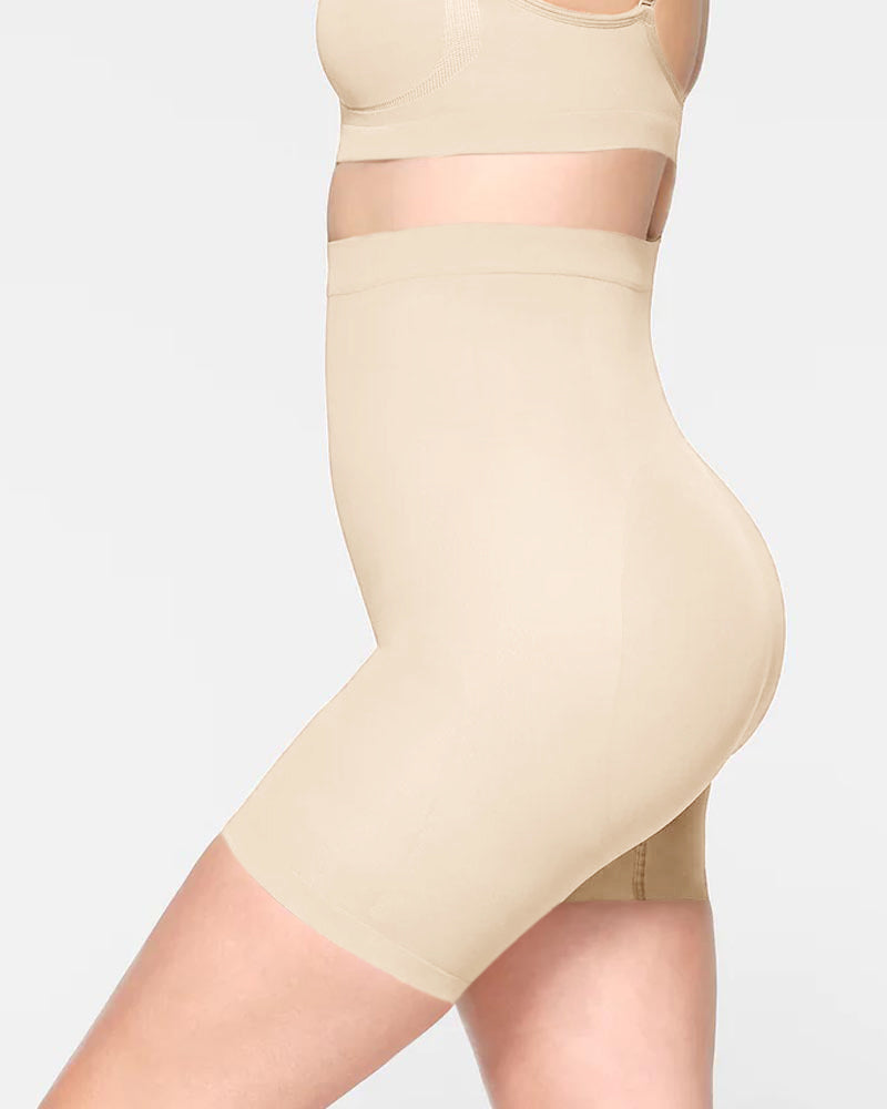 Pantalones cortos sin costuras con cintura alta que levantan la cadera